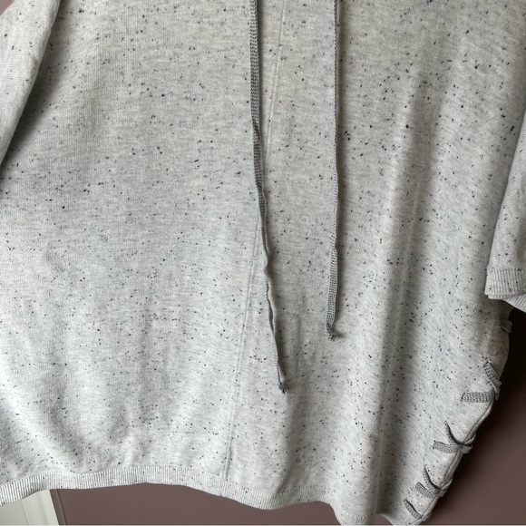 Cabi 3473 In Stitches Pullover Sweater Hooded Speckle Heather Grey L - Picture 5 of 9